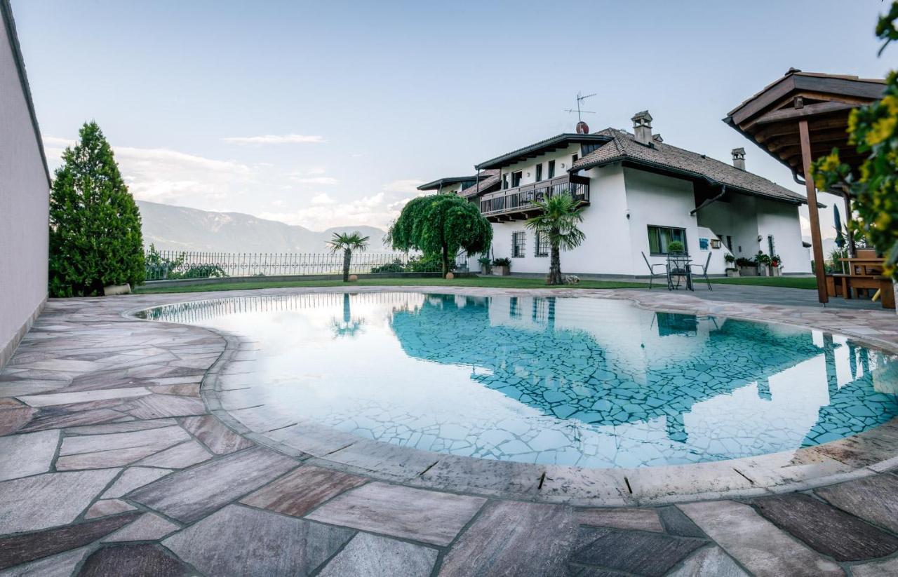 Strahlerhof Apartment อัปเปียโน ซุลลา สตราดา เดล วีโน ภายนอก รูปภาพ
