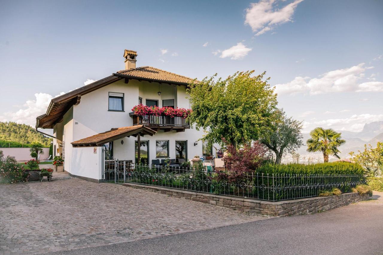 Strahlerhof Apartment อัปเปียโน ซุลลา สตราดา เดล วีโน ภายนอก รูปภาพ